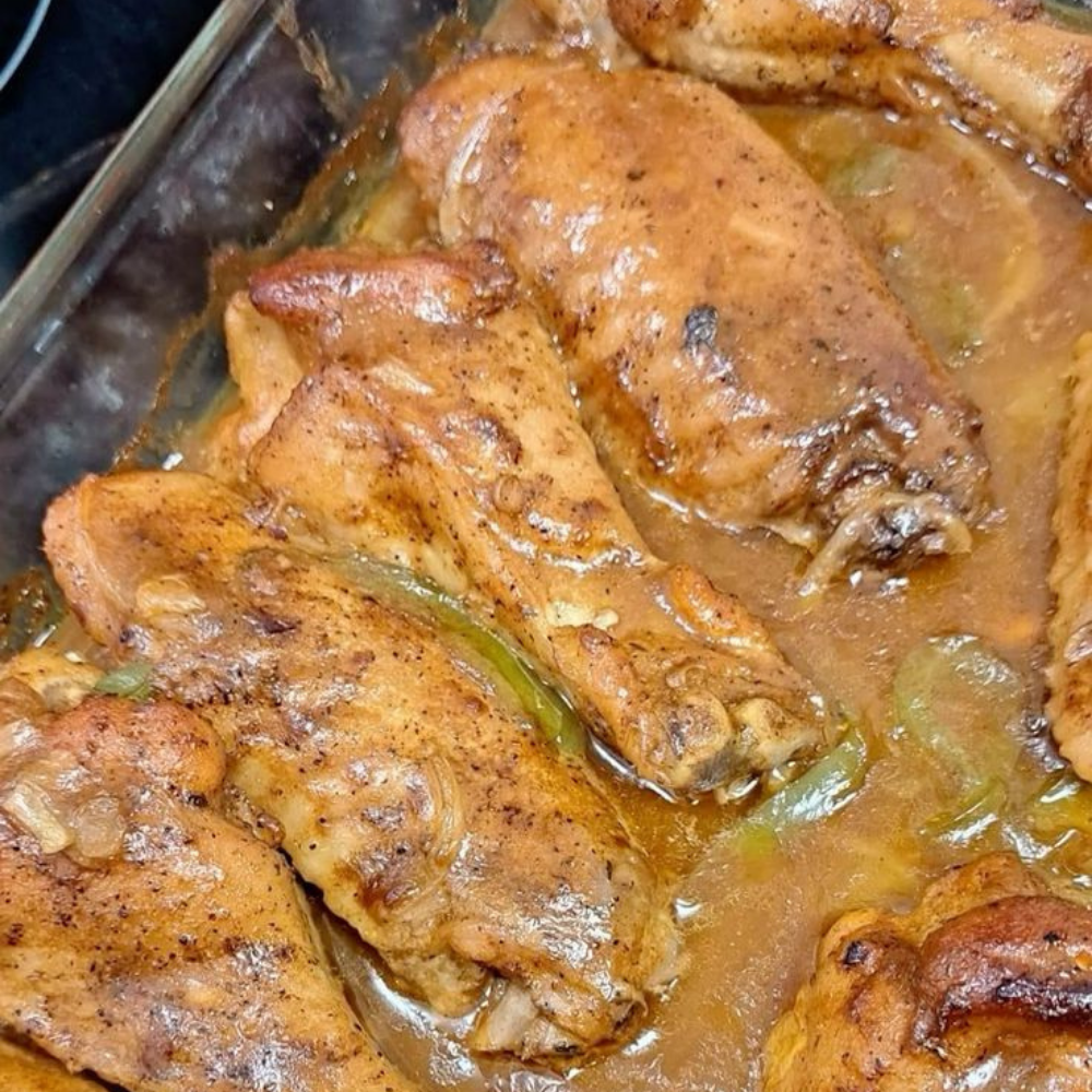 Tray of Turkey Sauce