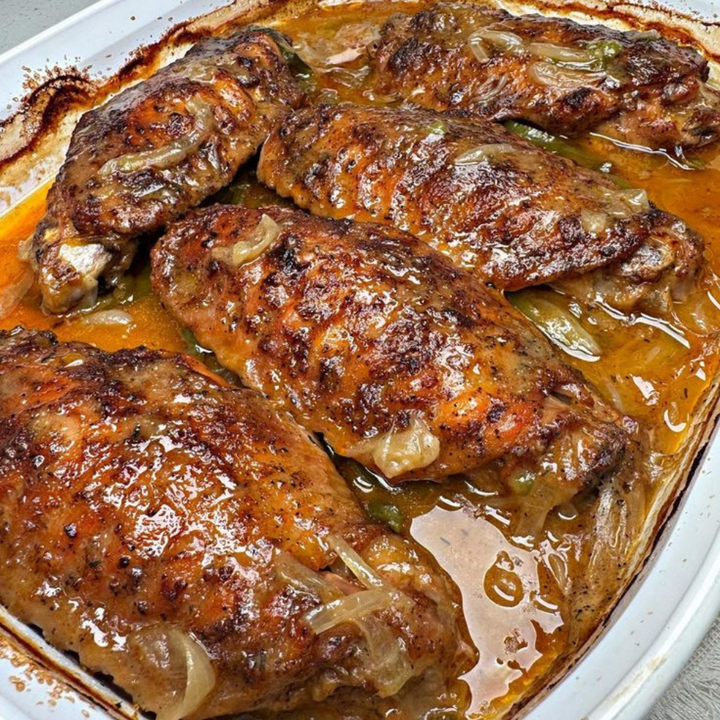 Tray of Turkey Sauce